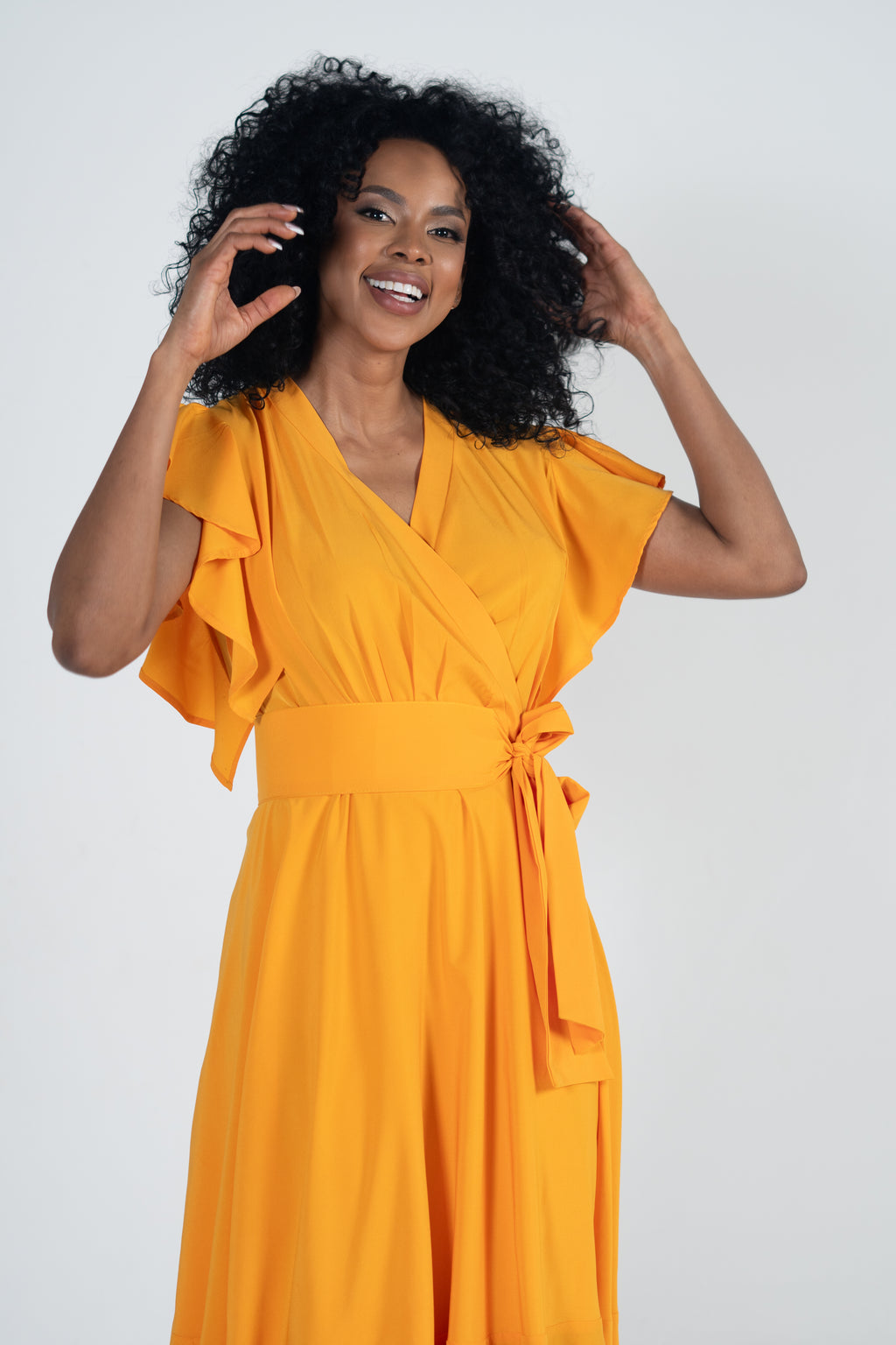 Vestido suelto cruzado Delicate - verde y amarillo