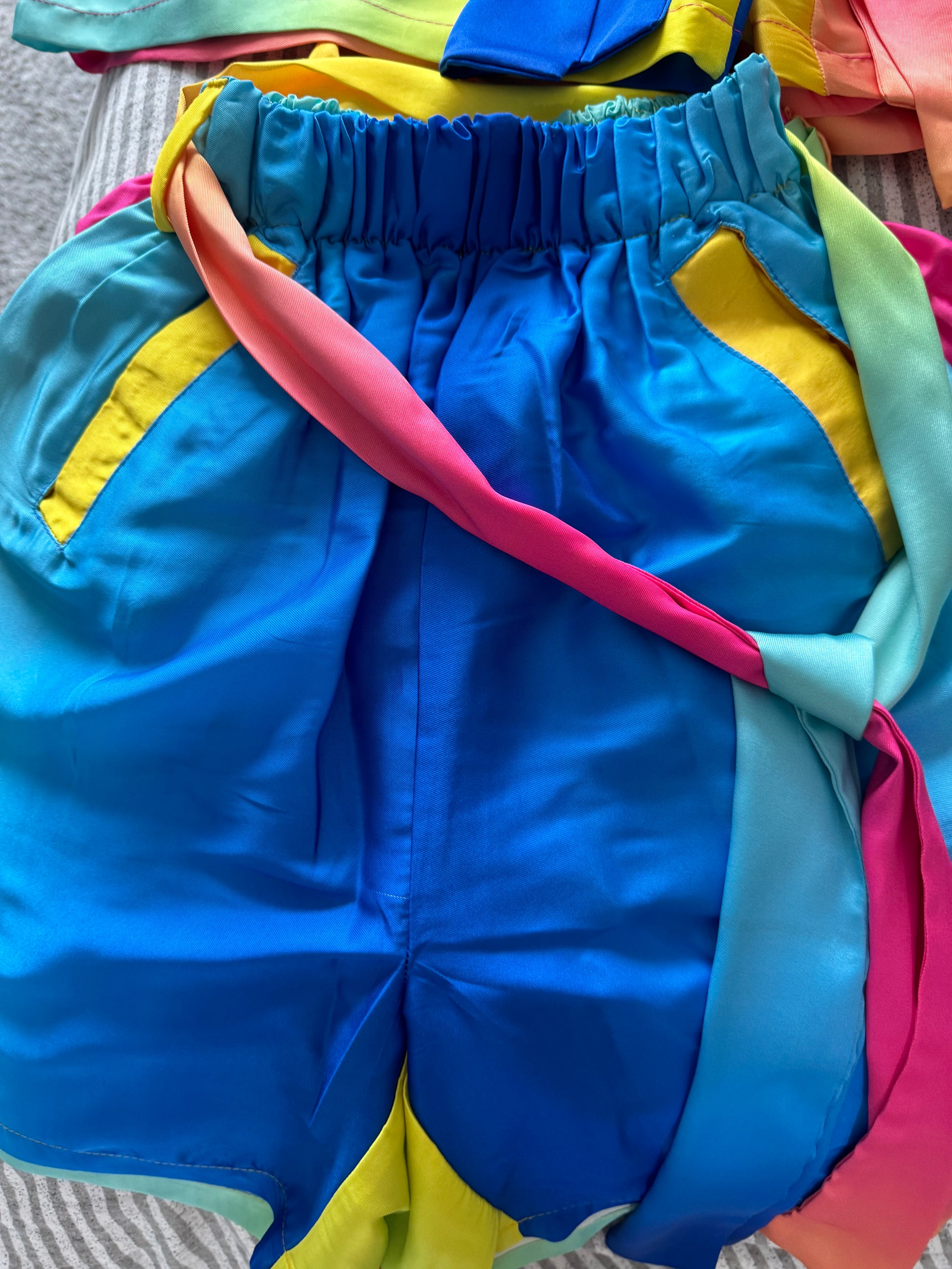 Pantaloneta arcoiris