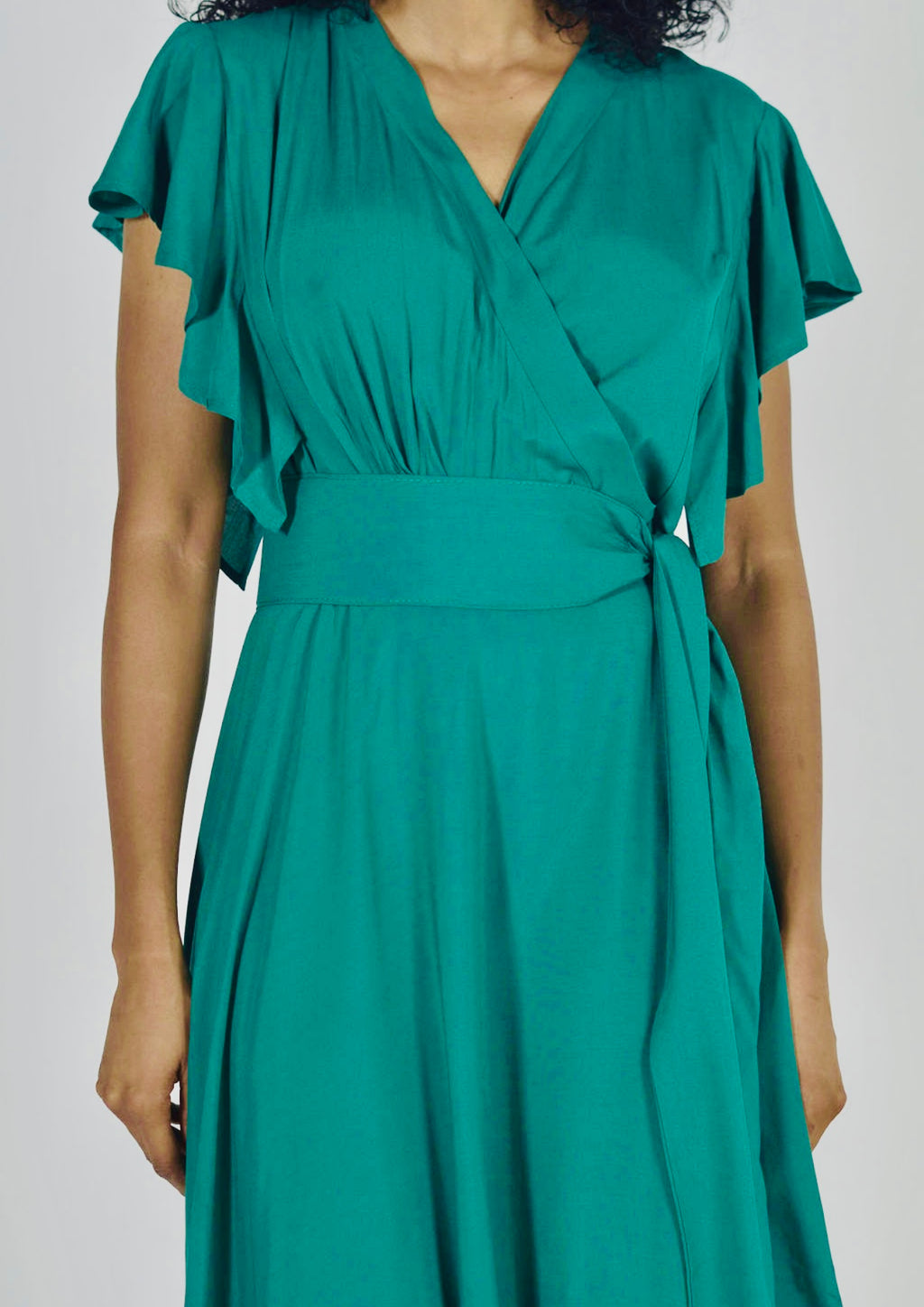 Vestido suelto cruzado Delicate - verde y amarillo